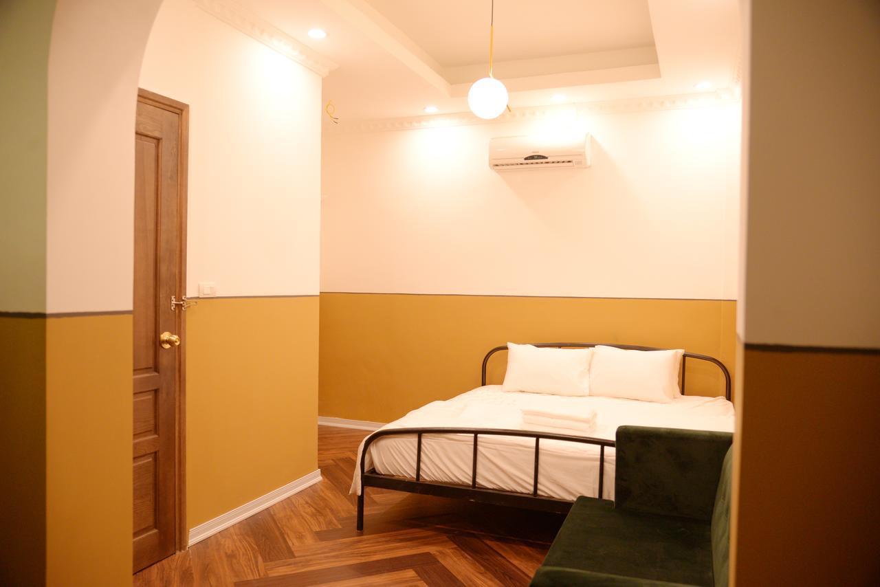 Chloe & Leo Boutique Homestay 河内 外观 照片